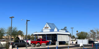 1003 West Howe Street Gallery 51