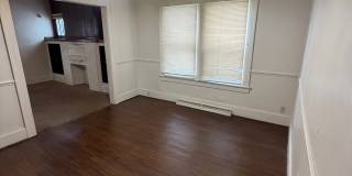 342 Potomac Avenue - A Gallery 5