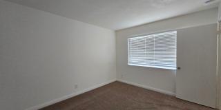 Beautiful townhome Gallery 12
