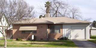Tower District home, easy access to FWY 99 Gallery 1