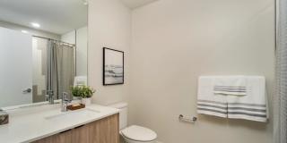 1129 W Van Buren Gallery 5