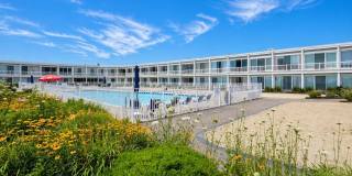 585 Dune Road Gallery 14