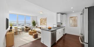 65 Bay Street Gallery 24