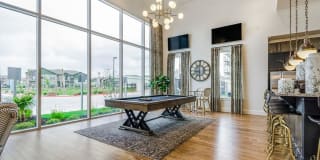 Berkshire Creekside Gallery 6