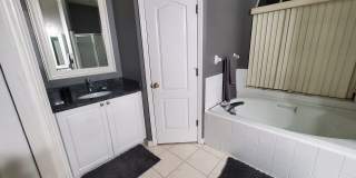 811 Innergary Place Gallery 10