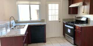 3 Bedrooms, 2.5 Bath Townhome for Lease in Ontario with Water & Trash Included Gallery 5