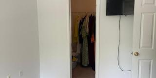 8469 SILVERDALE Road Gallery 7