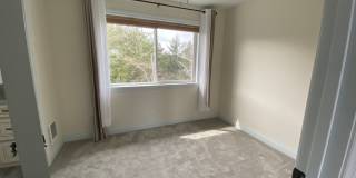 2 Bedroom, 2.5 Bath, Beautiful Custom Home for Rent! 2 Bedroom, 2.5 Bath, Beautiful Custom Home for Rent! Gallery 21