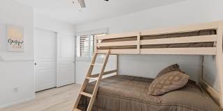 9750 E GELDING Drive Gallery 25
