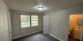 7527 TAMPA Avenue Gallery 12