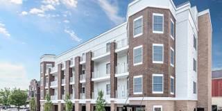 24 Mechanic Street unit: 405 Gallery 1