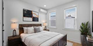 1911 W HUNTING PARK Avenue Gallery 12