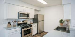 Newport Village Apartments Gallery 9