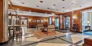 Royal York Gallery 463