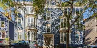 $2,657 - Beautiful 2BD/1BA Portland West End Condo! H/HW/Parking & In-Unit Laundry Included! Available 9/12 Gallery 1