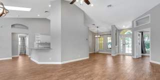 1097 Egret Circle N Gallery 6