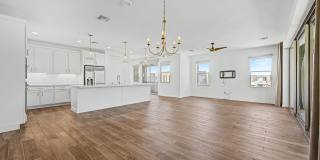 11673 N 136th Street Gallery 3