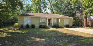4BR/2BA Home 4BR/2BA Home Gallery 1