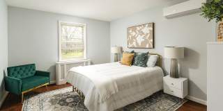 The Wynnewood Gallery 25