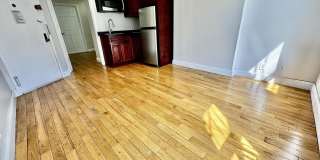 325 E 90th Street Gallery 12