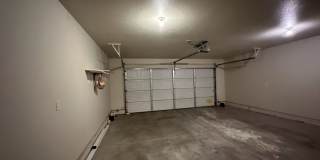 Well maintained home in desirable neighborhood! Gallery 34