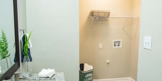 The Hendrix Gallery 14