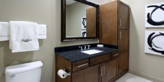 BelleMeade Apartments Gallery 17