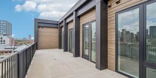 2800 Taylor Gallery 53