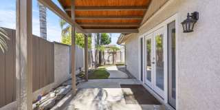 605 N El Rio Drive - Gorgeous Pool Home!! Gallery 45