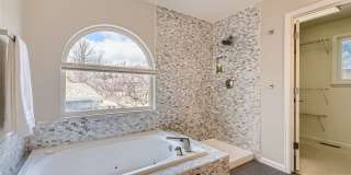Beautifully Updated 3-Bedroom Home with Finished Basement in Gunbarrel Gallery 19