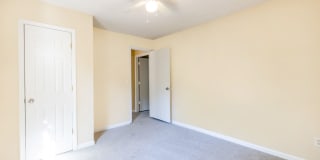 4 Bedrooms & 2.5 Bathrooms Gallery 20