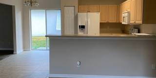 2 bedroom, 2 bath home for rent Gallery 6