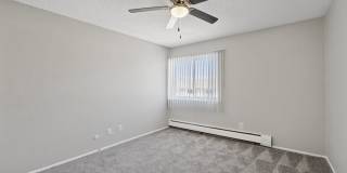 Rochester Square Gallery 18