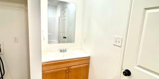 Leasing Special** MOVE IN READY! *$0 Deposit for Qualifying Applicants* Gallery 1