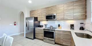 185 BROOKES PLACE Gallery 8