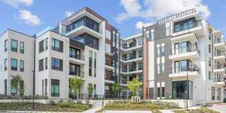 Lyle Apartments Gallery 8