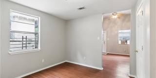 1772 N DORGENOIS Street Gallery 4