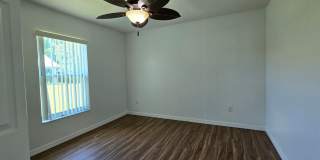 3/2 ~ Lake View Estates ~ Corner Lot! 3/2 ~ Lake View Estates ~ Corner Lot! Gallery 17