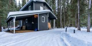 Secluded 2 Bed, 1 Bath Home with Carport, Oil Heat included! Gallery 1