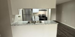 River Walk Apartments Gallery 60