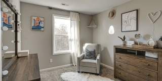 924 East Happy Hollow Drive Gallery 12