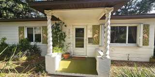Lake Pasadena - Charming 2 Bedroom Home with Spacious Yard Lake Pasadena - Charming 2 Bedroom Home with Spacious Yard Gallery 1