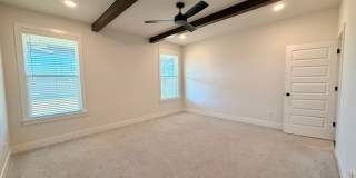 Spacious 4-Bedroom Home with 3-Car Garage Gallery 13