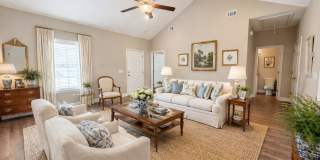 121 Waybill Circle Gallery 1