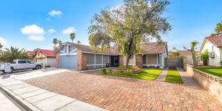 Spacious Single-Story Living with Oversized Lot and Dual Living Areas! Gallery 3