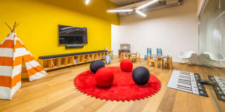 170 Amsterdam 170 Amsterdam Gallery 41