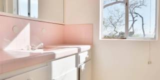 1341 Plum St Gallery 27