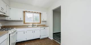 865 Sheldon Court Gallery 5