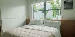 128 NE 46th St Gallery 7