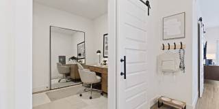 The Jaxon Gallery 13